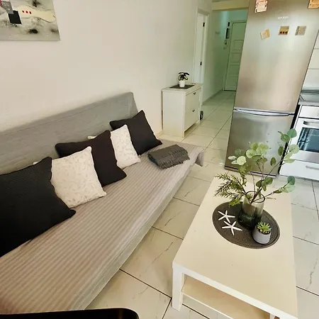 Appartement Geranios 304